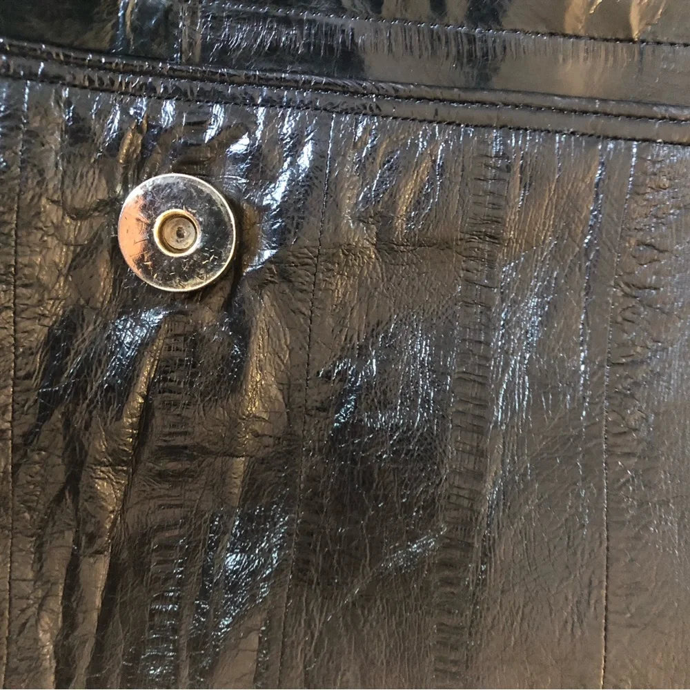 No Label sleek clutch